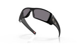 Päikeseprillid OAKLEY Batwolf Matte Black Prizm Grey Polarized