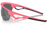 Päikeseprillid OAKLEY Sphaera Matte Neon Pink Prizm Black Matte Neon Pink Prizm Black