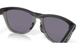 Päikeseprillid OAKLEY Frogskins Hybrid Matte Black Prizm Grey