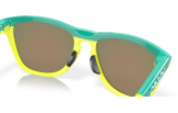 Päikeseprillid OAKLEY Frogskins Hybrid Celeste/Tennis Ball Yellow Prizm Ruby Celeste/Tennis Ball Yellow Prizm Ruby