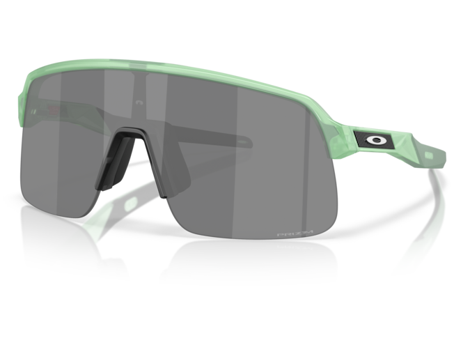 Päikeseprillid OAKLEY SUTRO LITE S MATTE TRANS JADE PRIZM BLACK Matt Transparent Jade Prizm Black